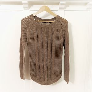 JEANNE PIERRE EUC Classic Taupe Cableknit Sweater
